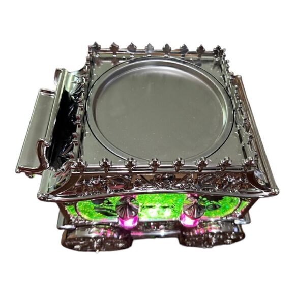 Bath and Body Works Halloween 2023 Light Up Spooky Carriage Globe Candle Holder - Picture 2 of 6